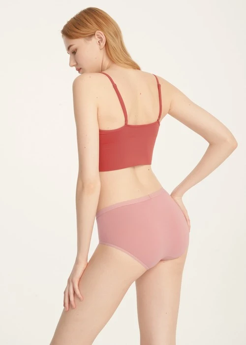 經典純色．中腰三角內褲(罌栗粉)