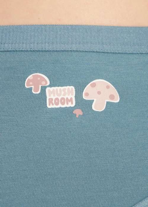 大人未滿．緊帶高腰三角內褲（海霧藍-蘑菇貼紙）