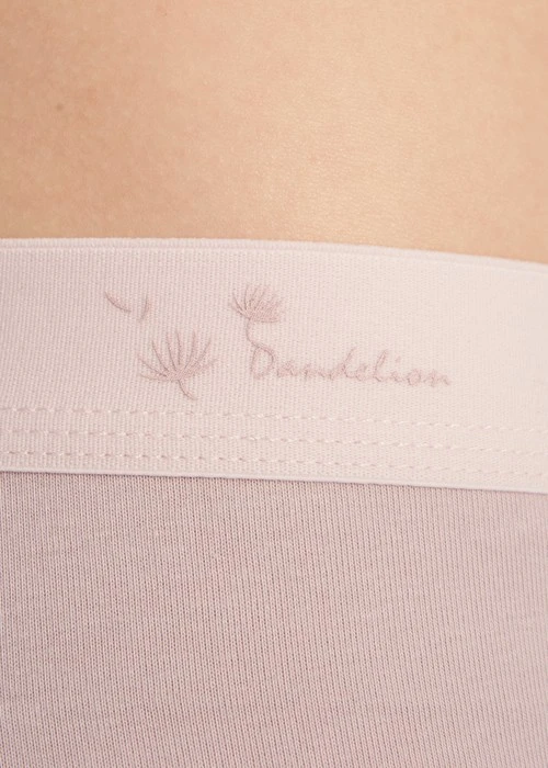 大人未滿．長版高腰平口內褲（罌栗粉-蒲公英）