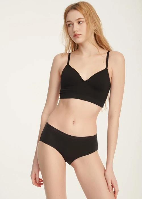 經典純色．緊帶高腰三角內褲(薰粉紫)