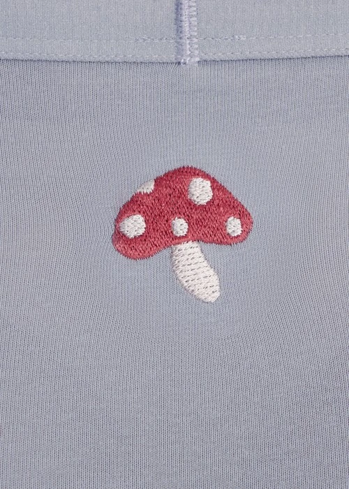 抗菌系列．中腰三角內褲（丁香灰紫-刺繡蘑菇）