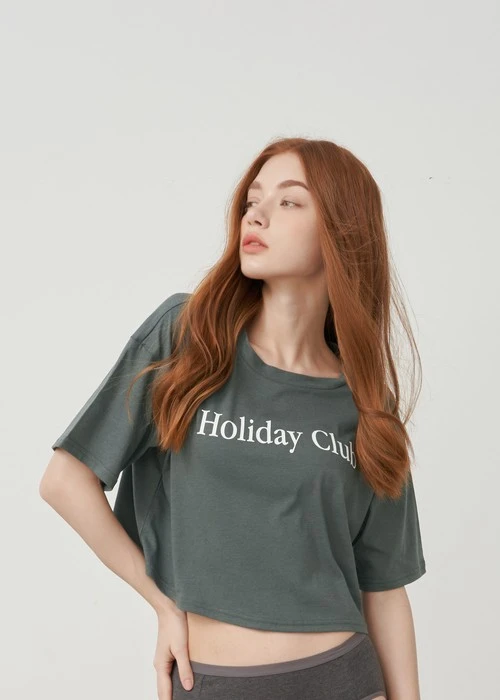 上衣_Soft Clouds．吸濕排汗圓領落肩短版上衣(風暴灰-Club)