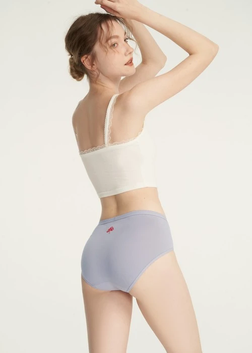 抗菌系列．中腰三角內褲（丁香灰紫-刺繡蘑菇）