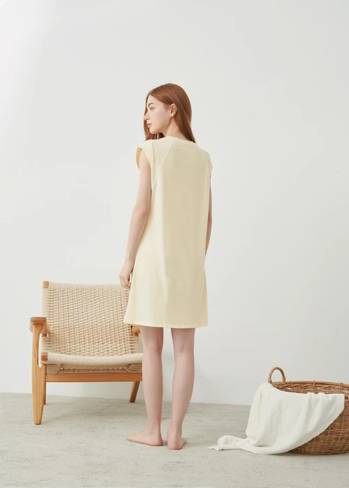 連身_Soft Clouds．短袖爬線罩杯睡衣(豆米-Great)