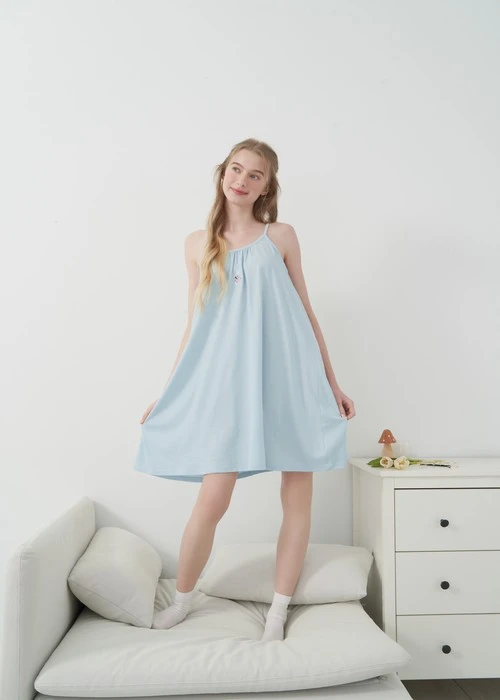 連身_愛麗絲系列．吸濕排汗蝴蝶結肩帶睡衣(夢幻藍-刺繡小牡蠣)