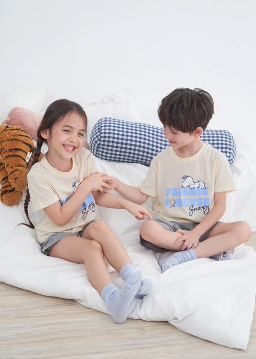 兒童成套_史努比系列．微落肩短袖上衣(豆米-友誼)