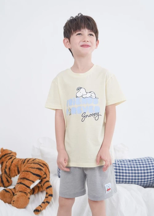 兒童上衣_史努比系列．微落肩短袖上衣(豆米-友誼)