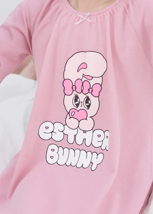 兒童連身_艾絲樂小兔系列．拉格蘭袖長袖束口睡衣(微風粉-抱愛心)