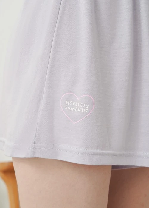 下身_Soft Clouds．吸濕排汗緊帶居家短褲（輕霧紫-浪漫）