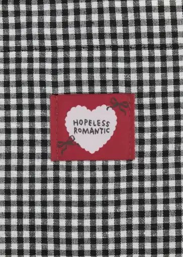 Heart to Heart．荷葉造型肩背袋（黑白格-愛心織標）