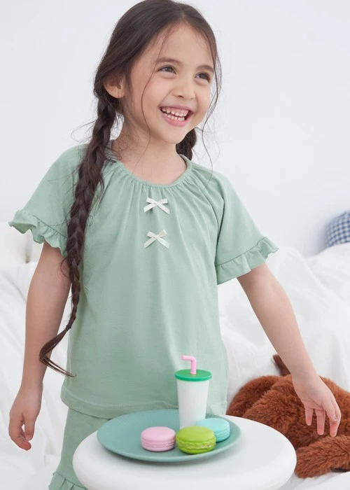 兒童成套_Sunlight Sky．吸濕排汗拉格蘭短袖荷葉上衣(淺灰綠)