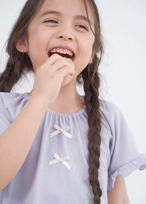 兒童成套_Sunlight Sky．吸濕排汗拉格蘭短袖荷葉上衣(淺灰綠)