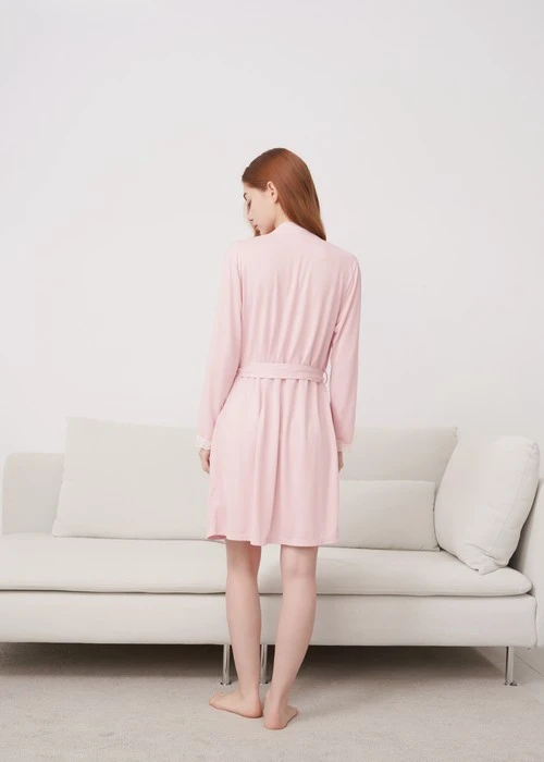 連身_Soft Clouds．蕾絲拼接肩帶罩杯睡衣(淡桃粉)