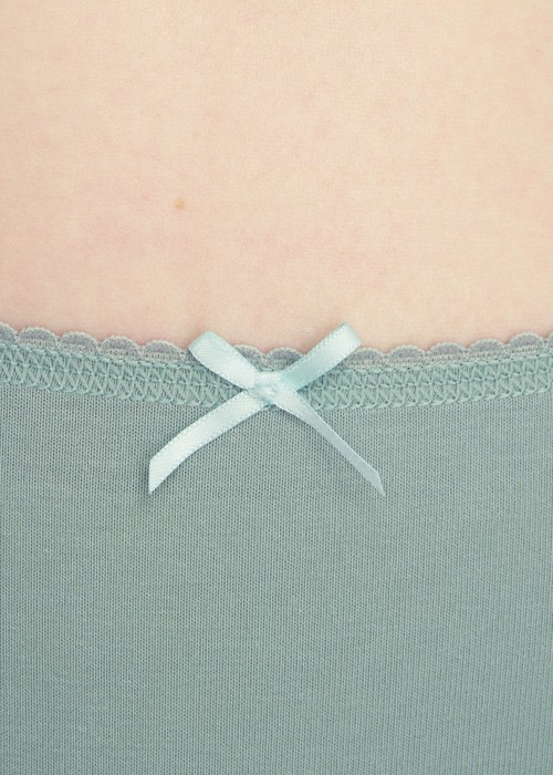 Hello Kitty 系列．花邊高腰三角內褲(粉格-大鳳梨)