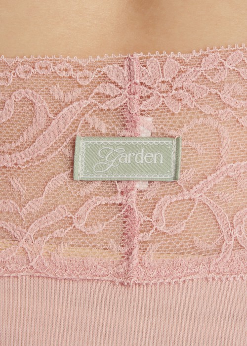 春日輕吻．V蕾絲中腰三角內褲(雨霧紫-花園織標)