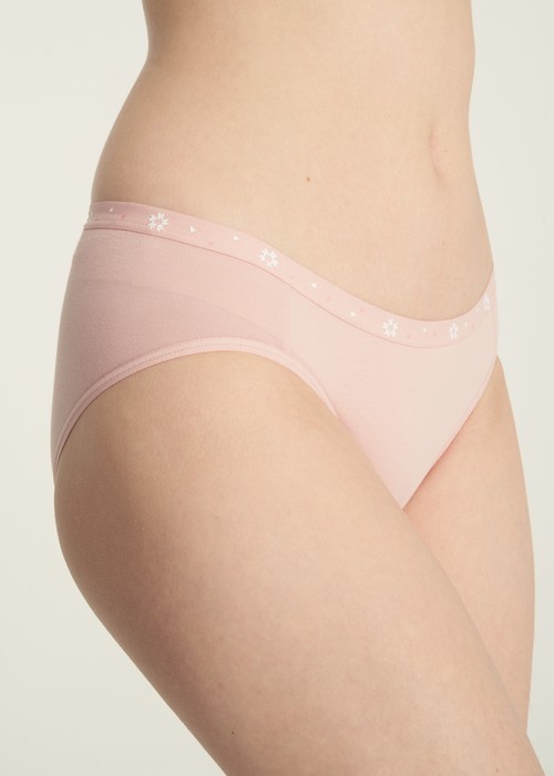 春日輕吻．低腰三角內褲(黛紫-櫻吹雪緊帶)