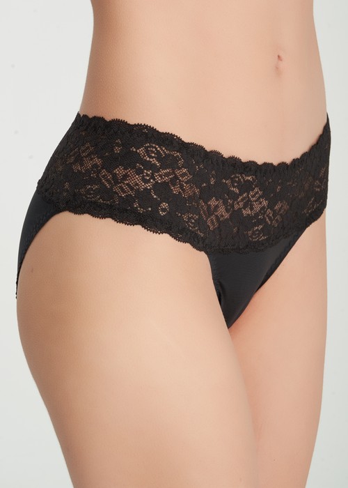 冰絲涼感抗菌．抓皺蕾絲中腰三角內褲（黑）