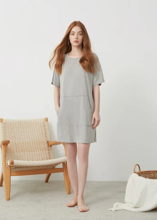 連身_Soft Clouds．圓領不收邊短袖睡衣（淺麻灰）