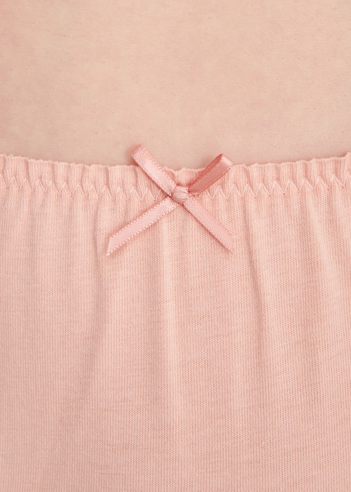 經典純色．花苞低腰三角內褲（甜桃粉）