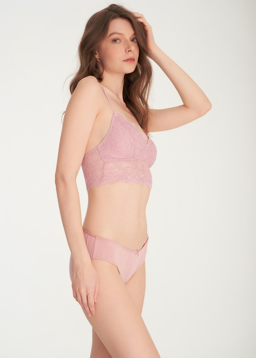 經典純色．花苞中腰三角內褲(泡泡粉)