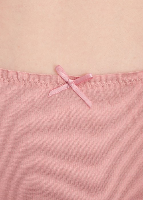 經典純色．花苞中腰三角內褲（泡泡粉）