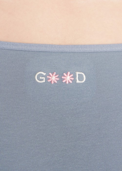 夏日呢喃．細邊中腰三角內褲（琉璃藍-刺繡 GOOD）