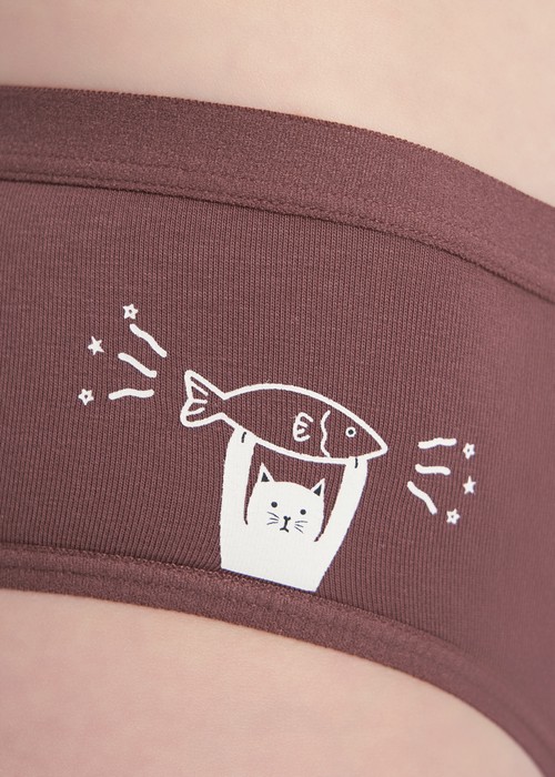 慵懶假日．緊帶中腰三角內褲（玫瑰棕-抓到魚了）