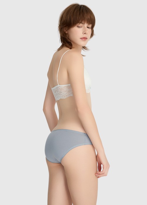經典純色．花邊低腰三角內褲(海潮藍)