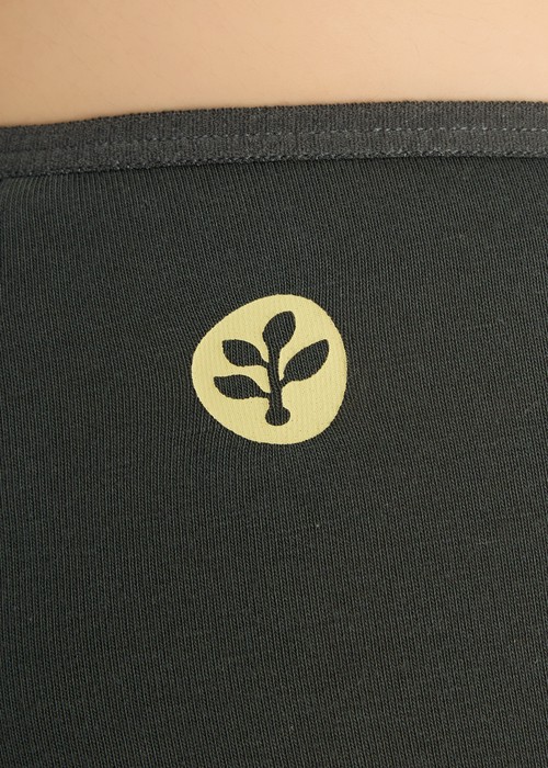 Slow Living．細邊中腰三角內褲(雲杉綠-小新芽)
