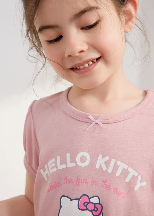 兒童連身_Hello Kitty系列．圓領公主短袖睡衣(蜜桃粉-愛心西瓜)