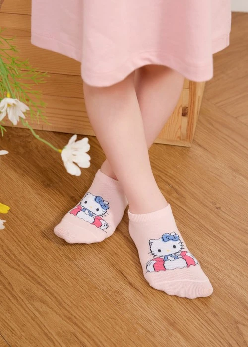 兒童連身_Hello Kitty系列．圓領公主短袖睡衣(蜜桃粉-愛心西瓜)