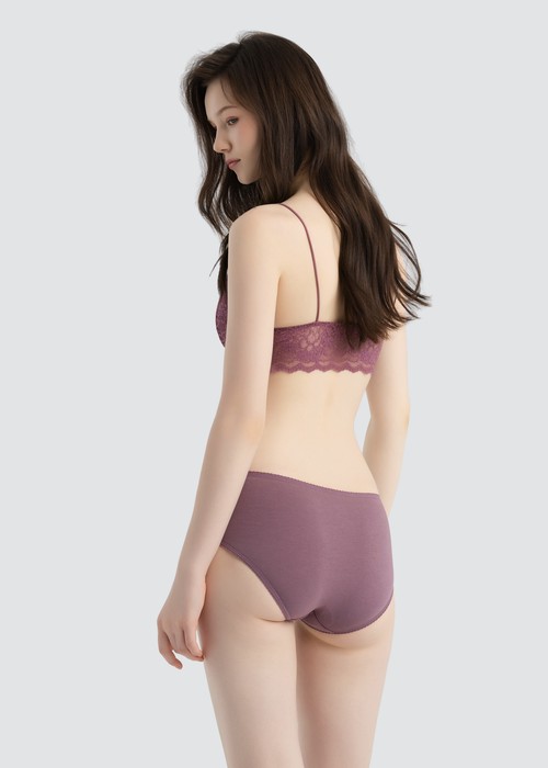Classic．High Rise Cotton Picot Elastic Brief Panty(Grape Shake)