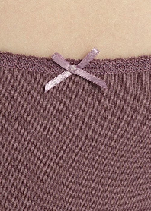 Classic．High Rise Cotton Picot Elastic Brief Panty（Grape Shake）